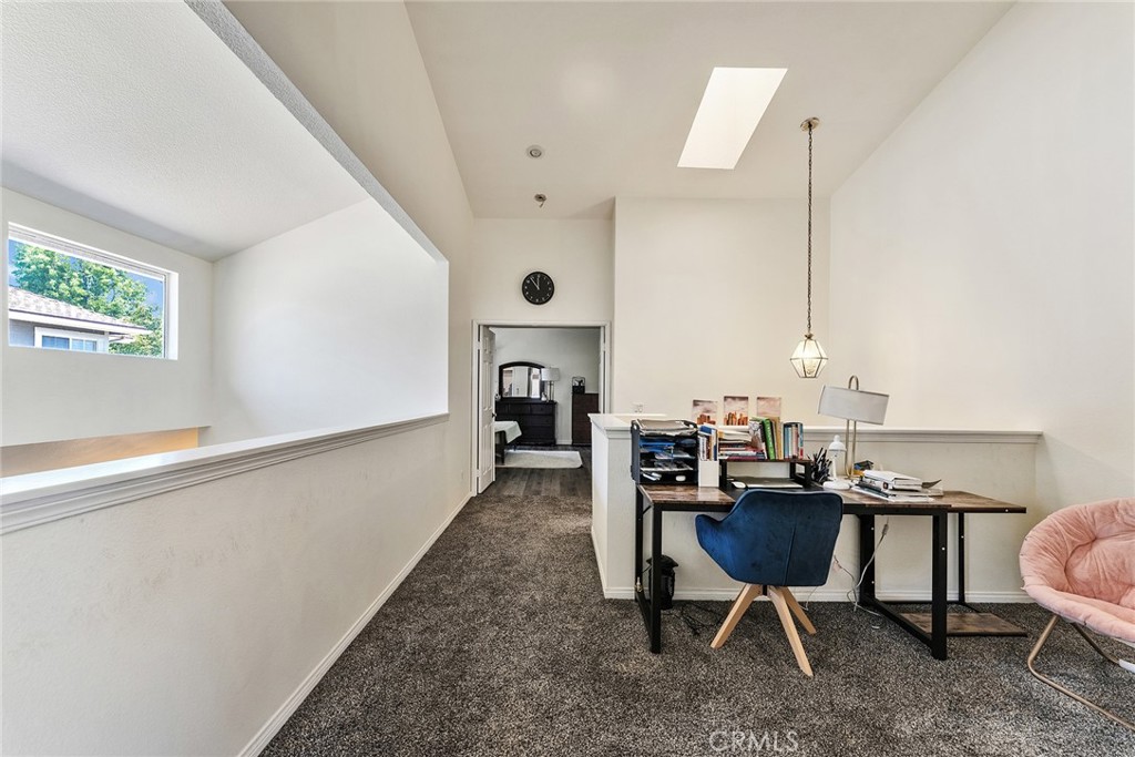 919 Bidwell
