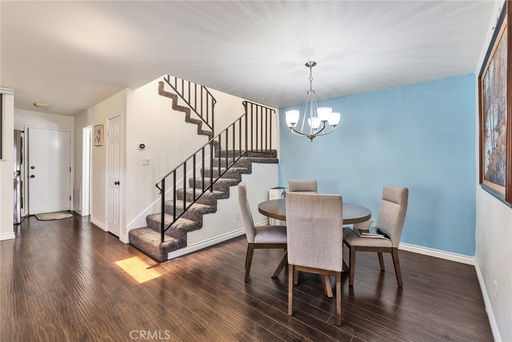 919 Bidwell