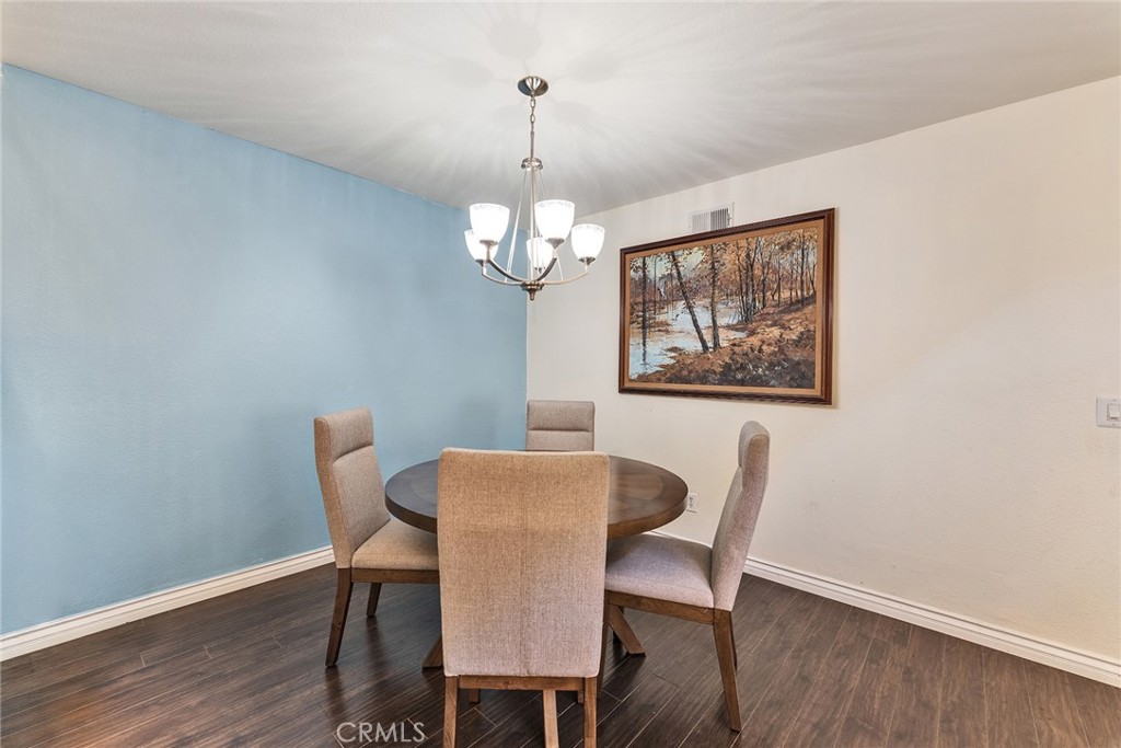 919 Bidwell
