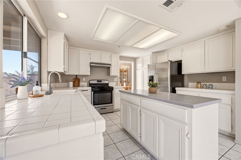 6623 Blanchard Avenue