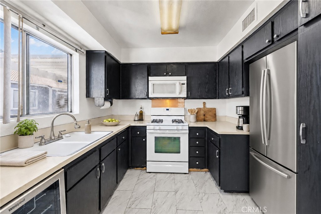 24170 Avenida Rancheros F