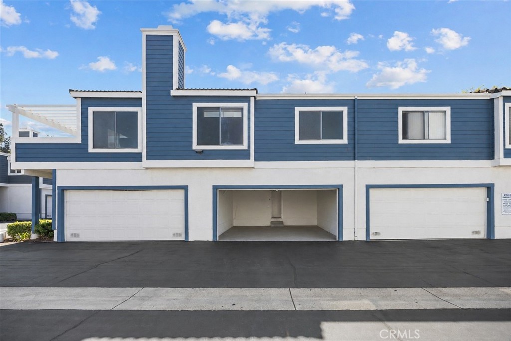 24170 Avenida Rancheros F
