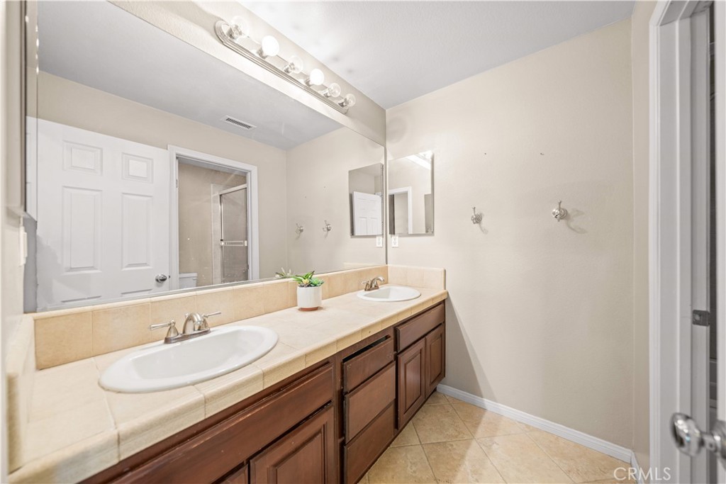 14075 Silent Stream Ct