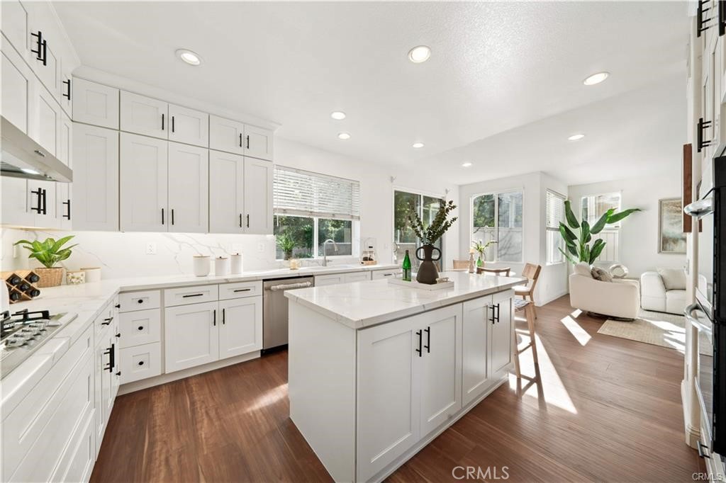 3271 Willow Hollow