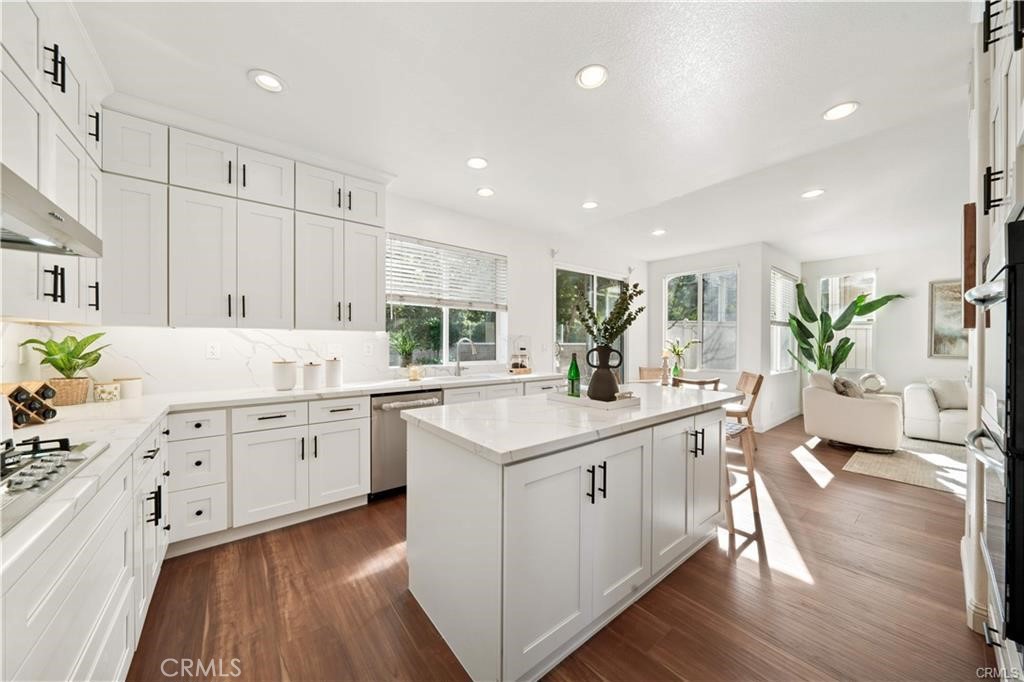 3271 Willow Hollow