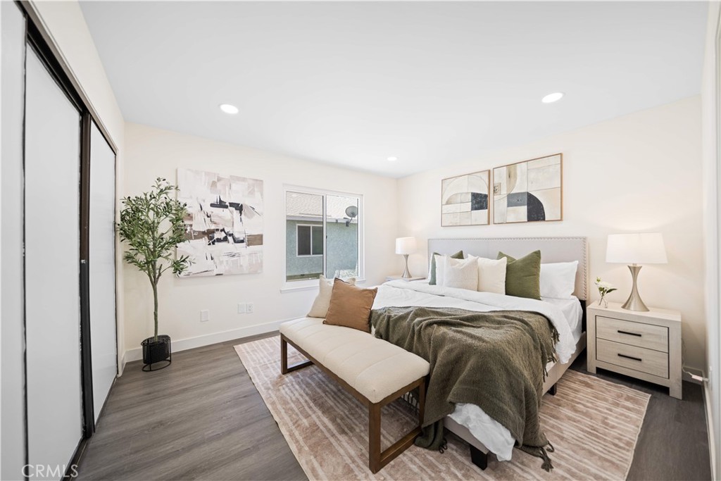 5640 Riverside Drive 32