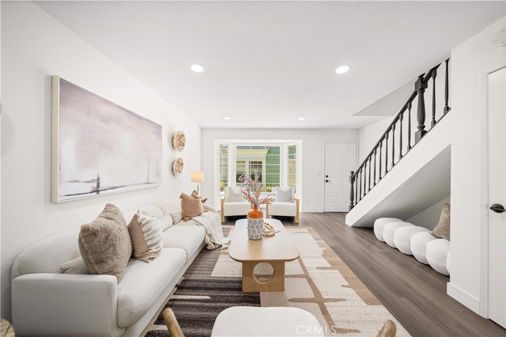 5640 Riverside Drive 32