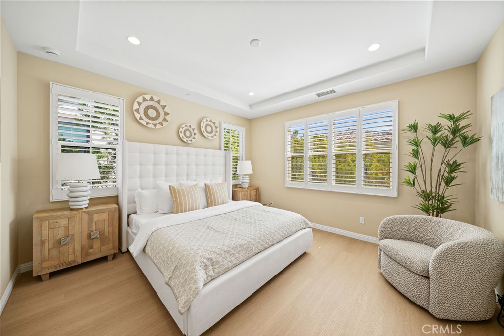 190 Crescent Moon