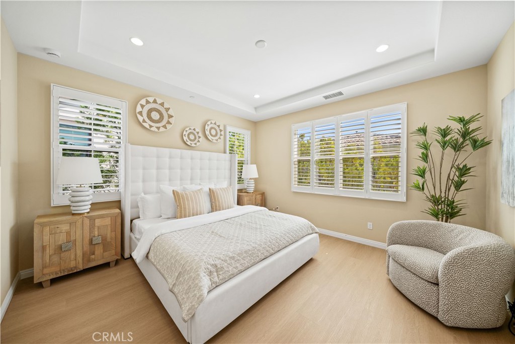 190 Crescent Moon
