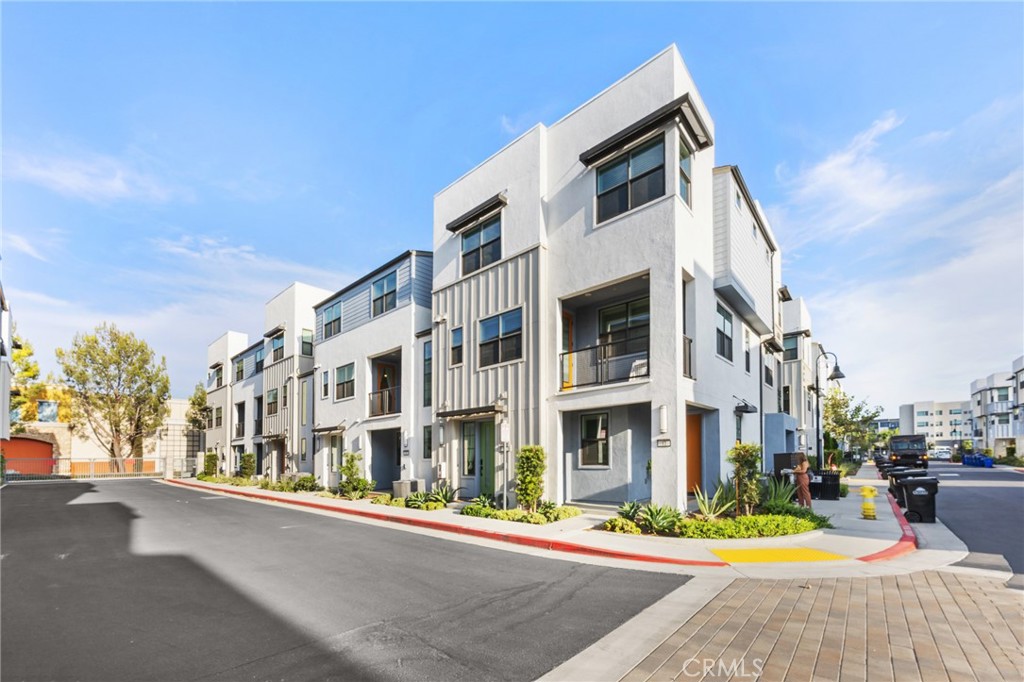4096 E Luna Paseo 45