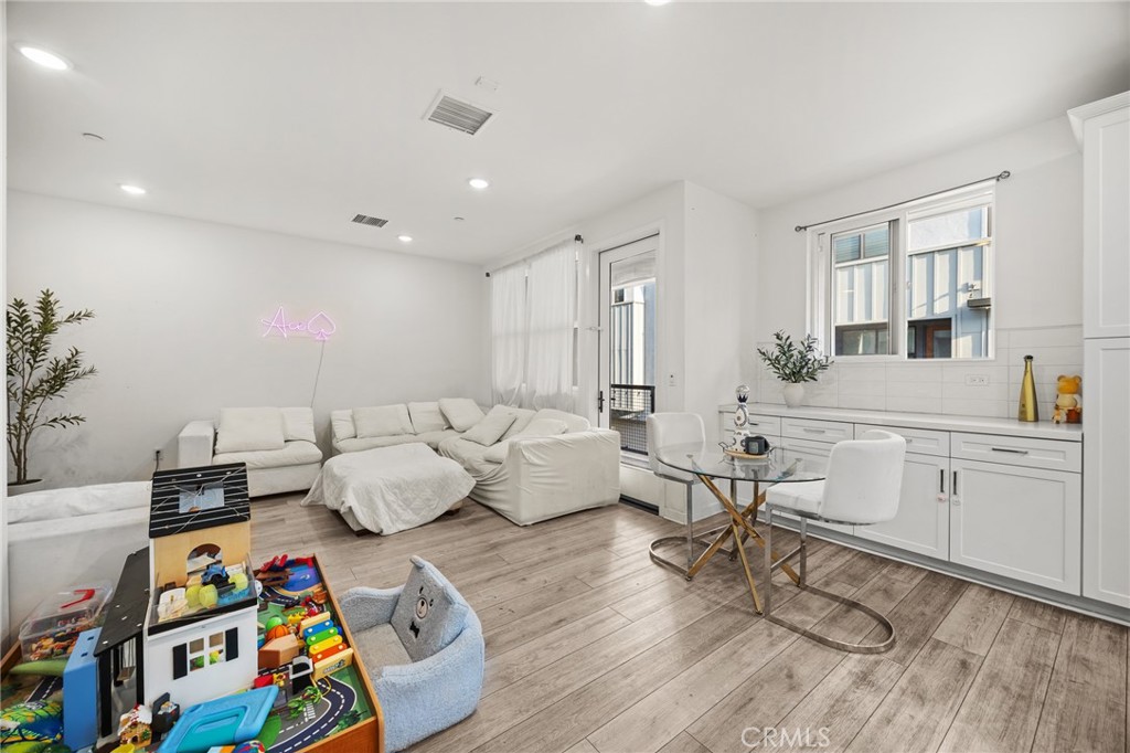 4096 E Luna Paseo 45