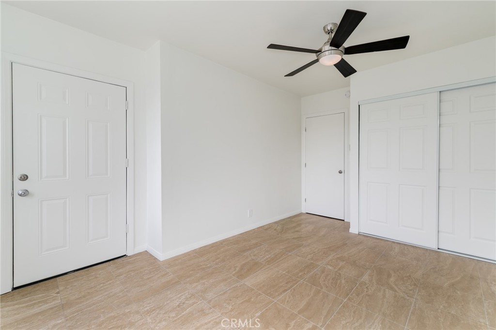 2128 Oak Crest