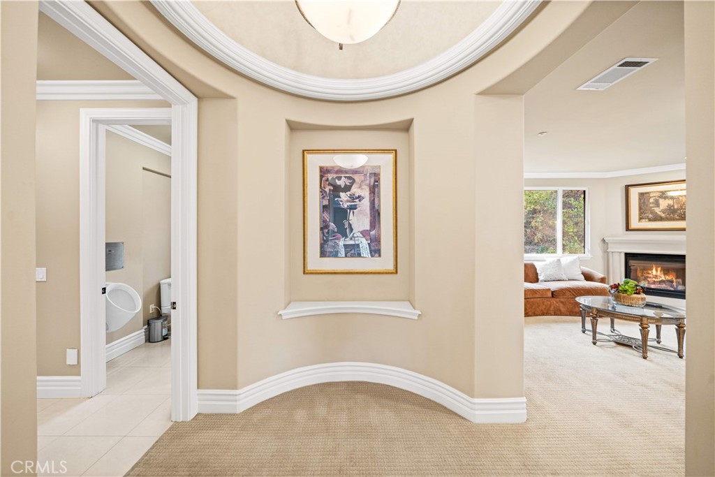 325 N Terrace View