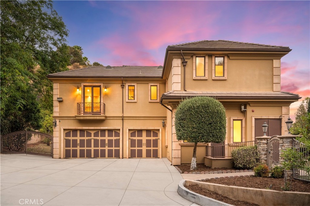 325 N Terrace View