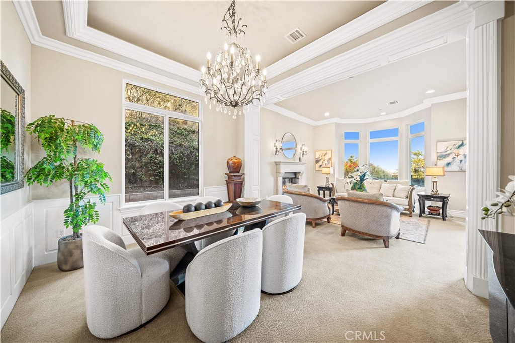 325 N Terrace View