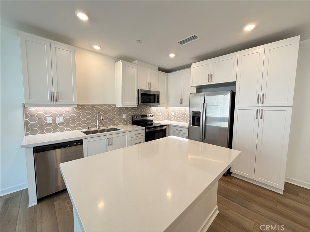 12925 Paradiso Drive 204