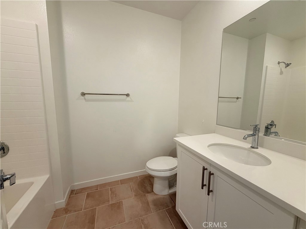 12925 Paradiso Drive 204