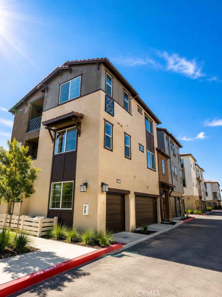 12925 Paradiso Drive 204