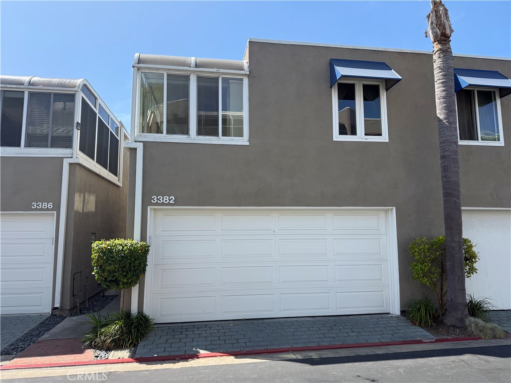 3382 Tempe Drive