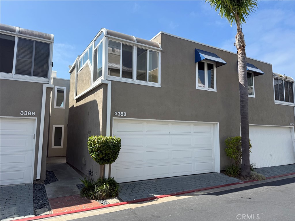 3382 Tempe Drive