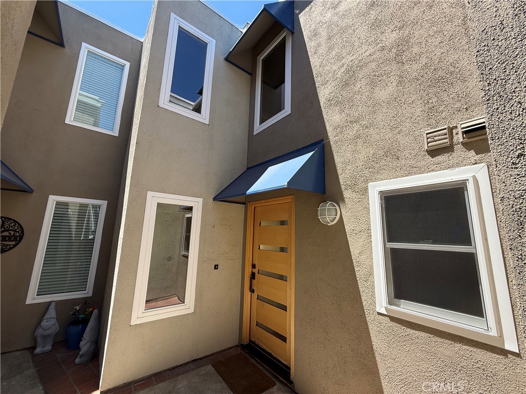 3382 Tempe Drive