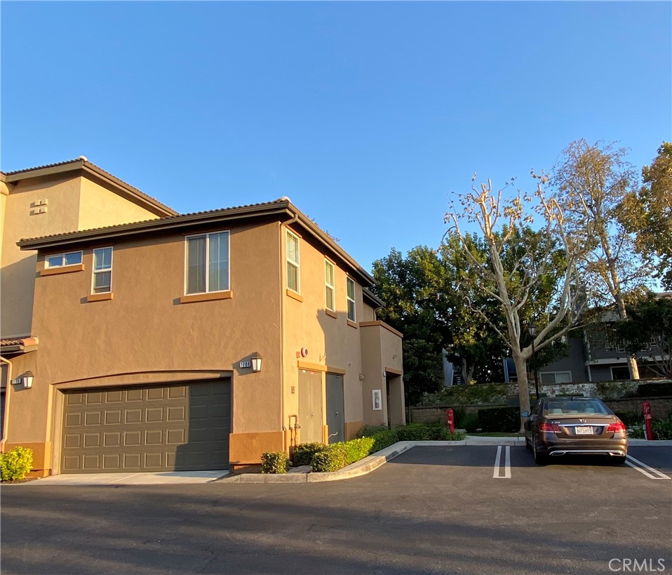 17871 Shady View Dr # 1706