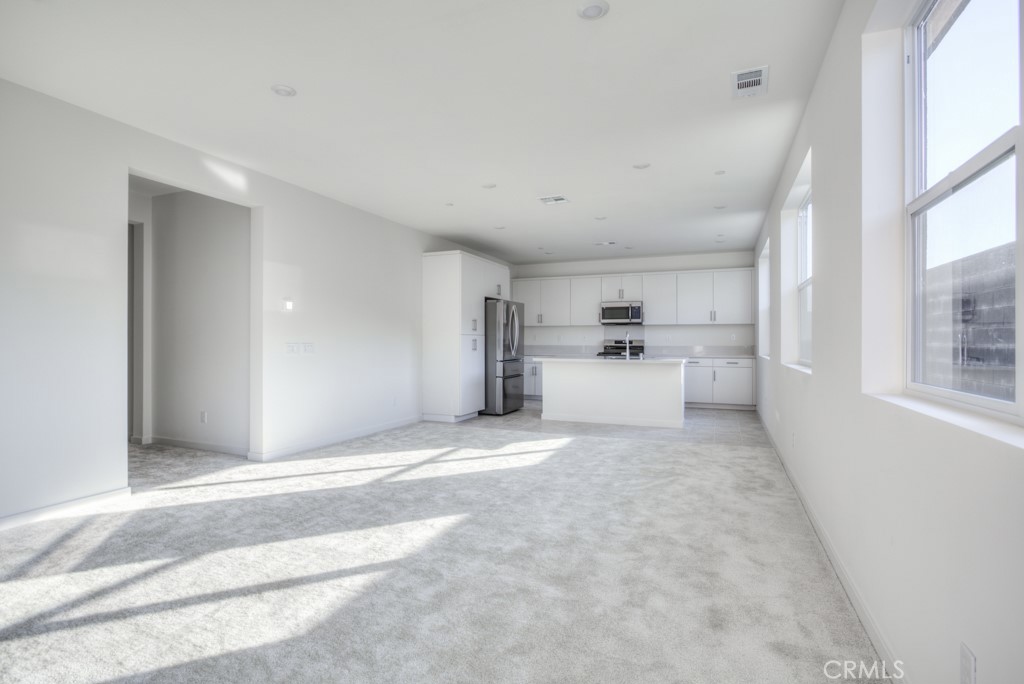 15812 Caterpillar Dr