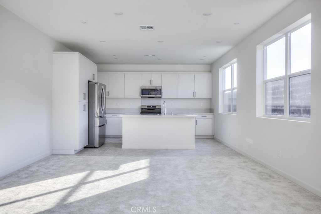 15812 Caterpillar Dr