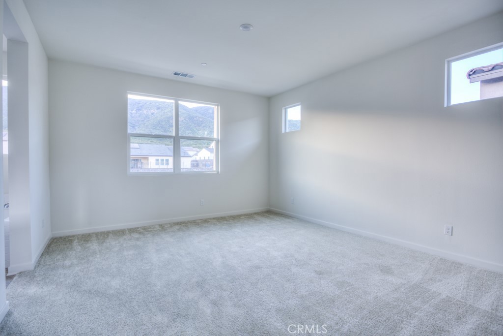 15812 Caterpillar Dr