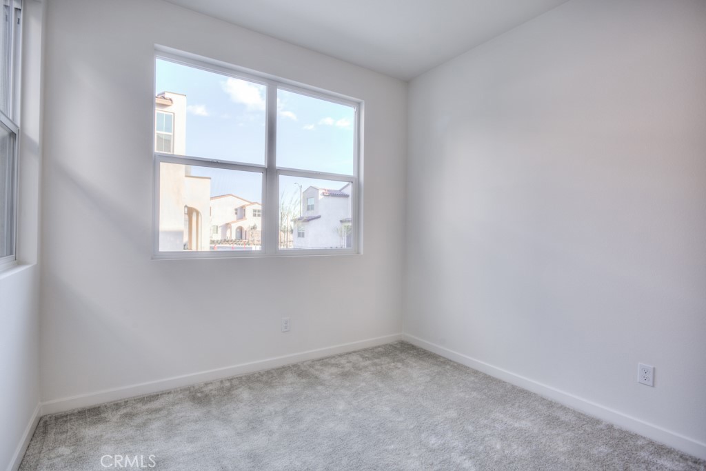 15812 Caterpillar Dr