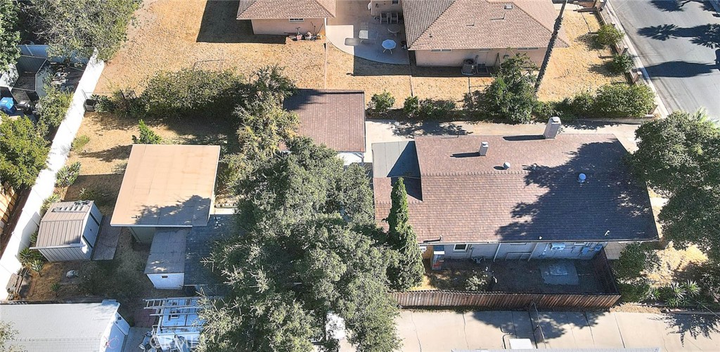 10610 Woodward
