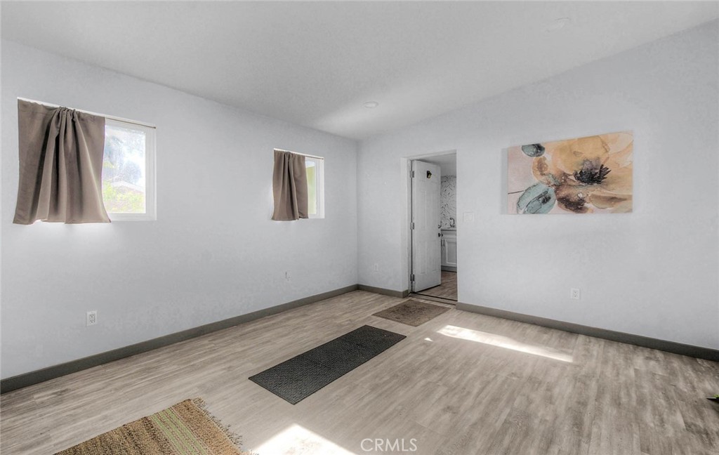 10610 Woodward