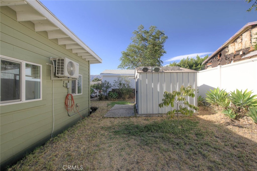 10610 Woodward
