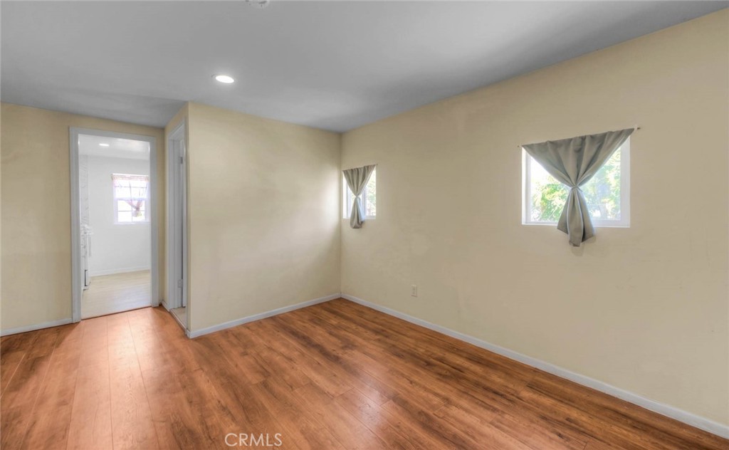10610 Woodward