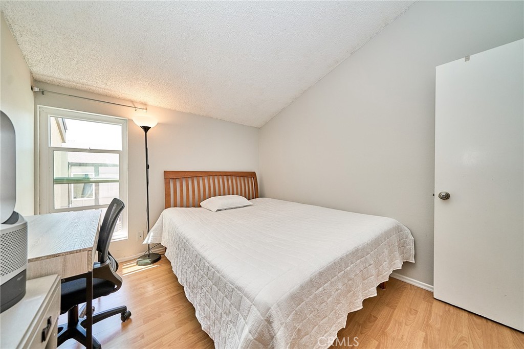 874 Northwood