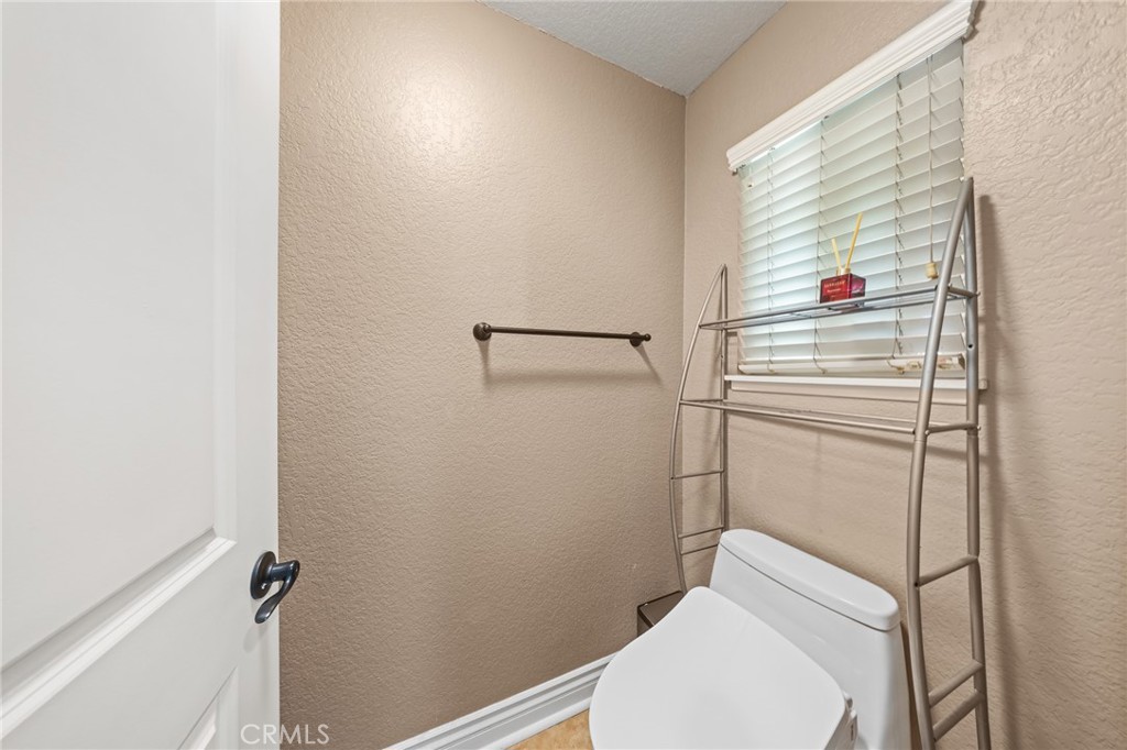 6811 Arthur Court