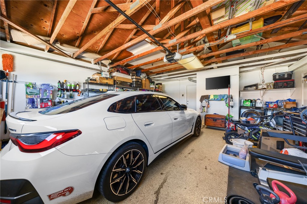 6811 Arthur Court