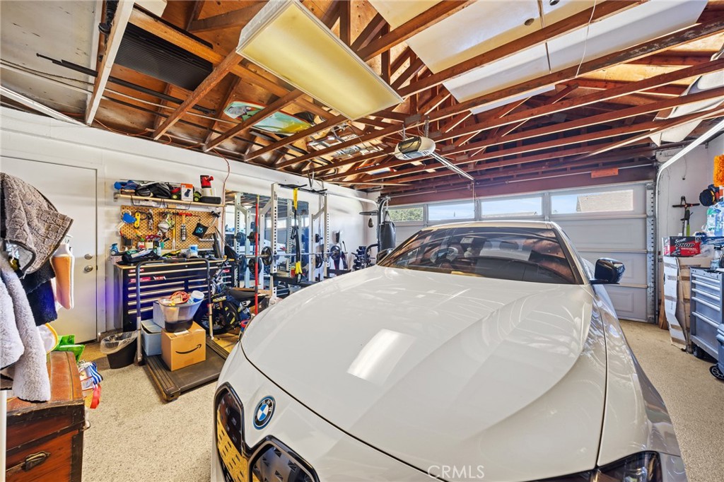 6811 Arthur Court