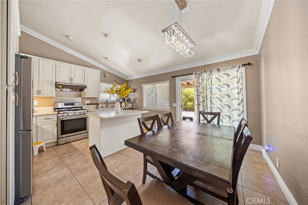 6811 Arthur Court