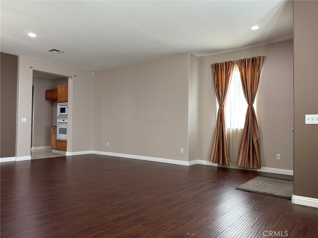 6421 Tigers Eye Court