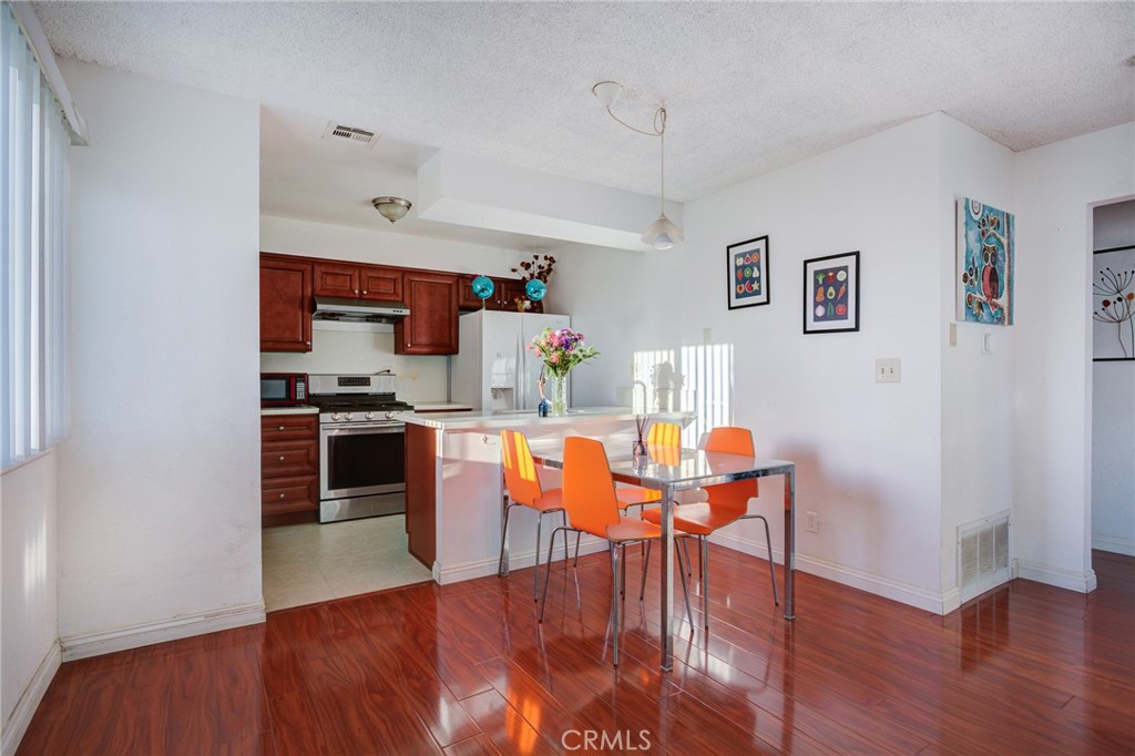 1751 Fullerton