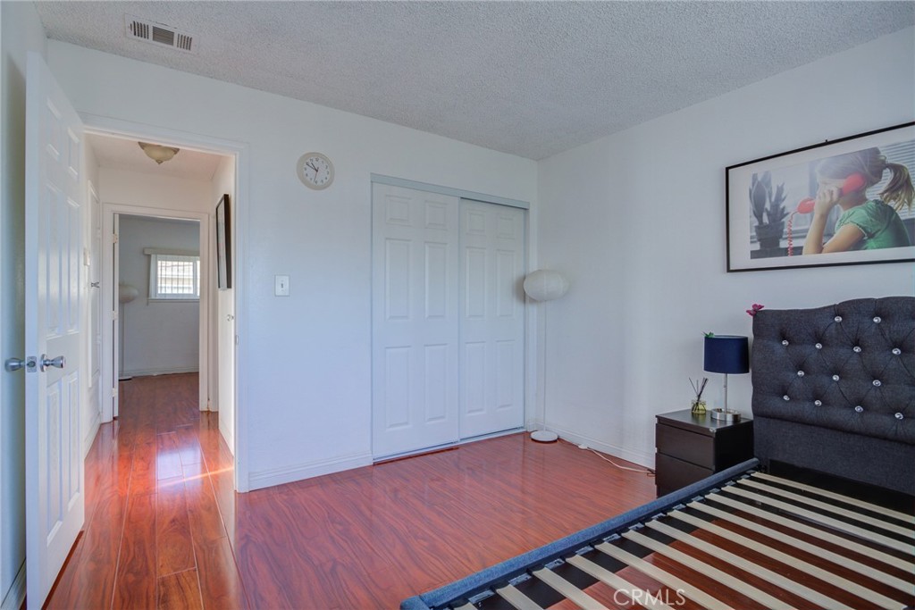 1751 Fullerton