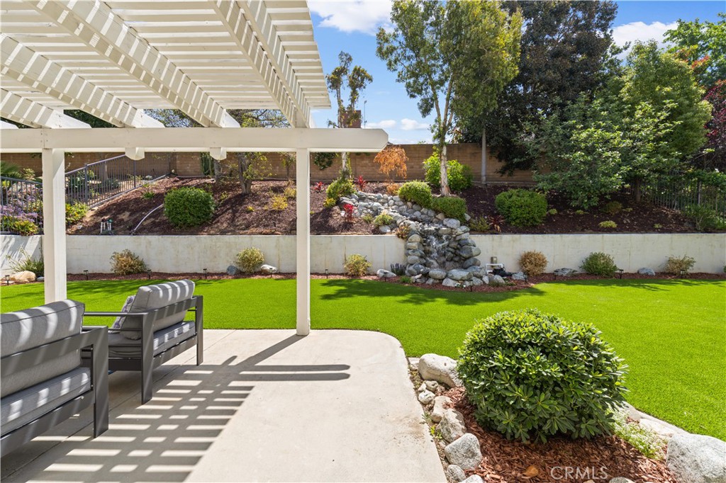 5776 Parkcrest Dr