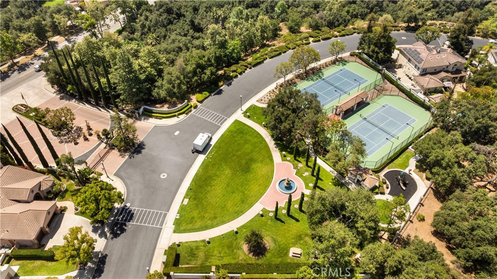 5776 Parkcrest Dr