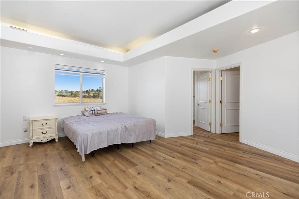 1527 Calle Cristina