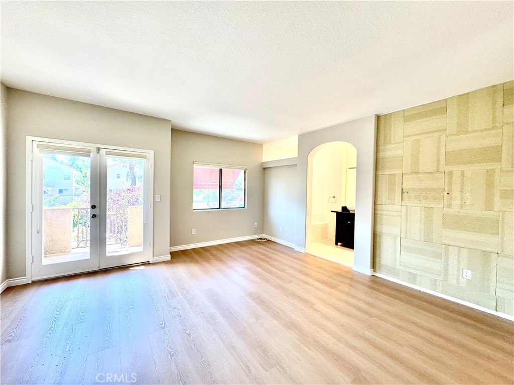 2072 Villa Del Lago Dr #A