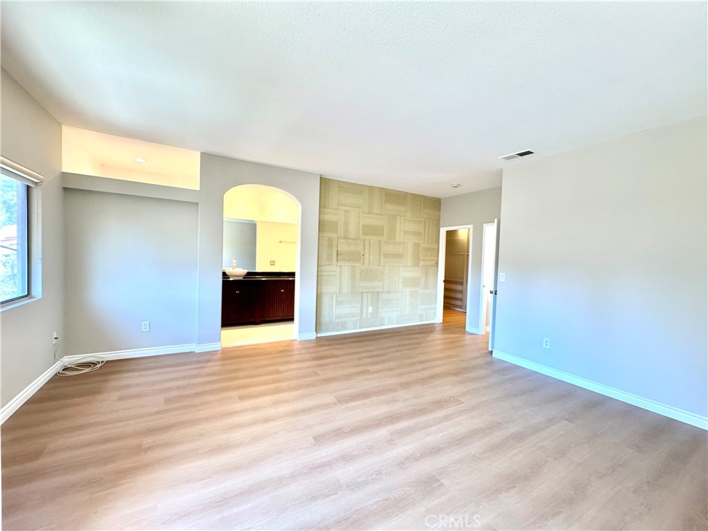 2072 Villa Del Lago Dr #A