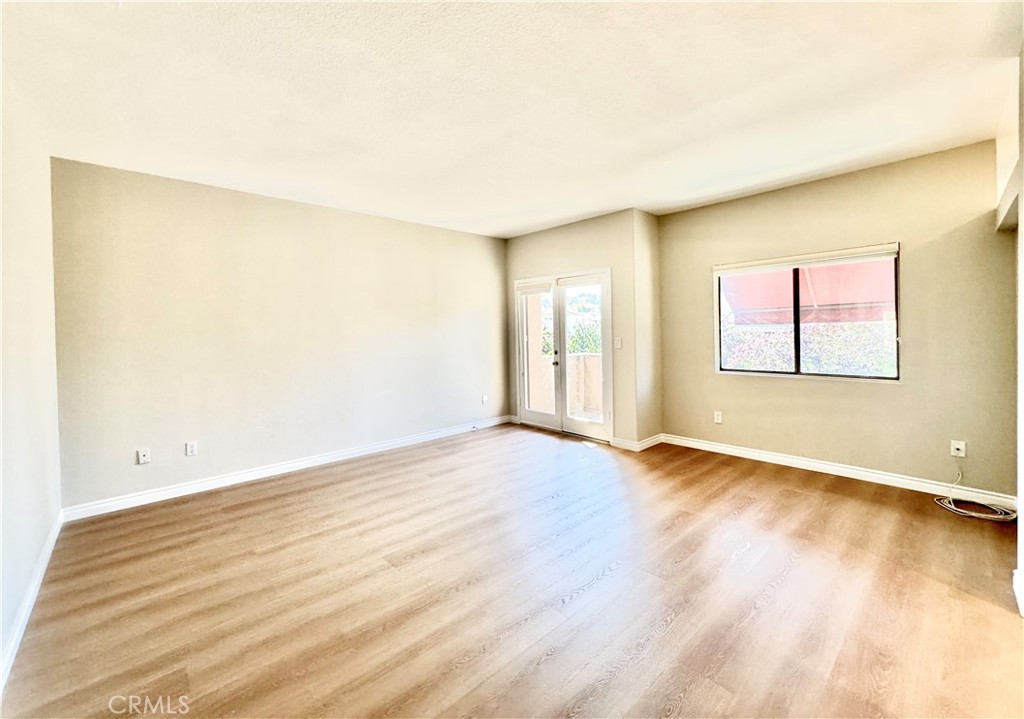 2072 Villa Del Lago Dr #A