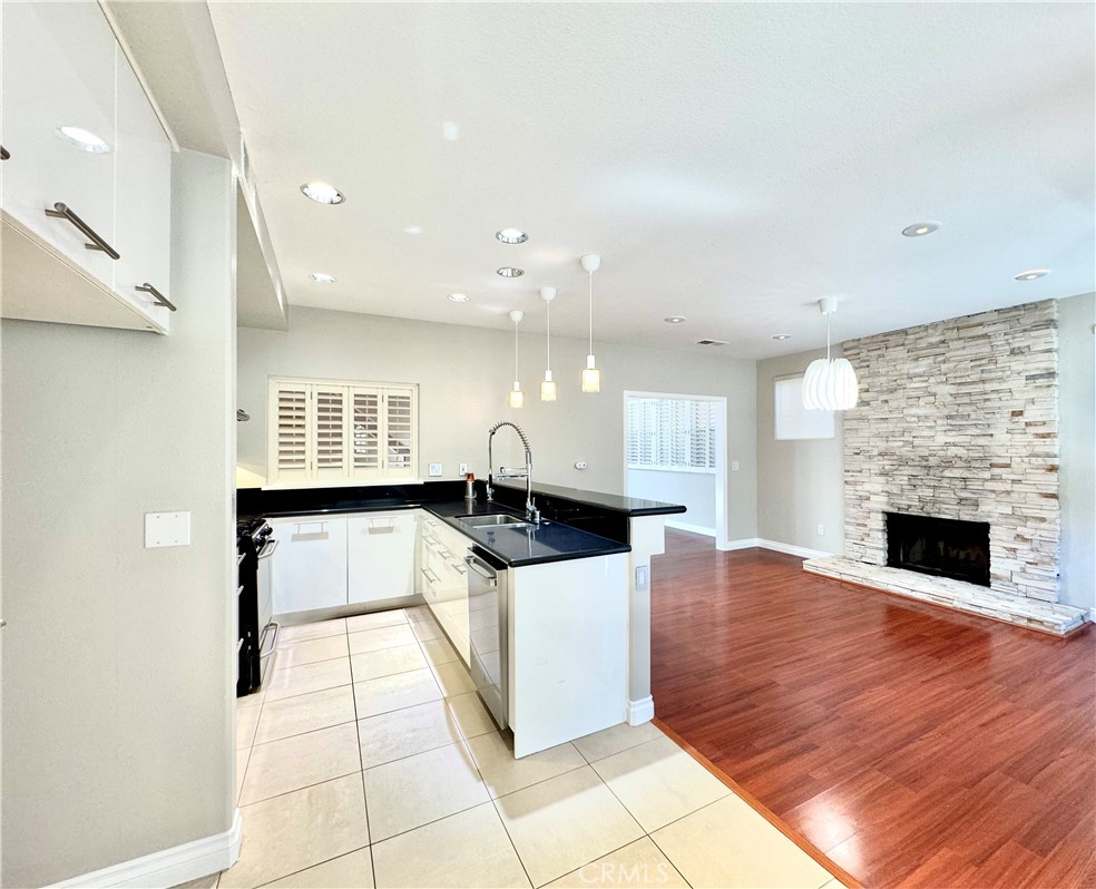2072 Villa Del Lago Dr #A