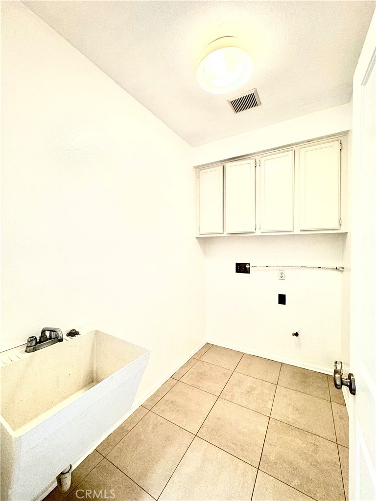 2072 Villa Del Lago Dr #A